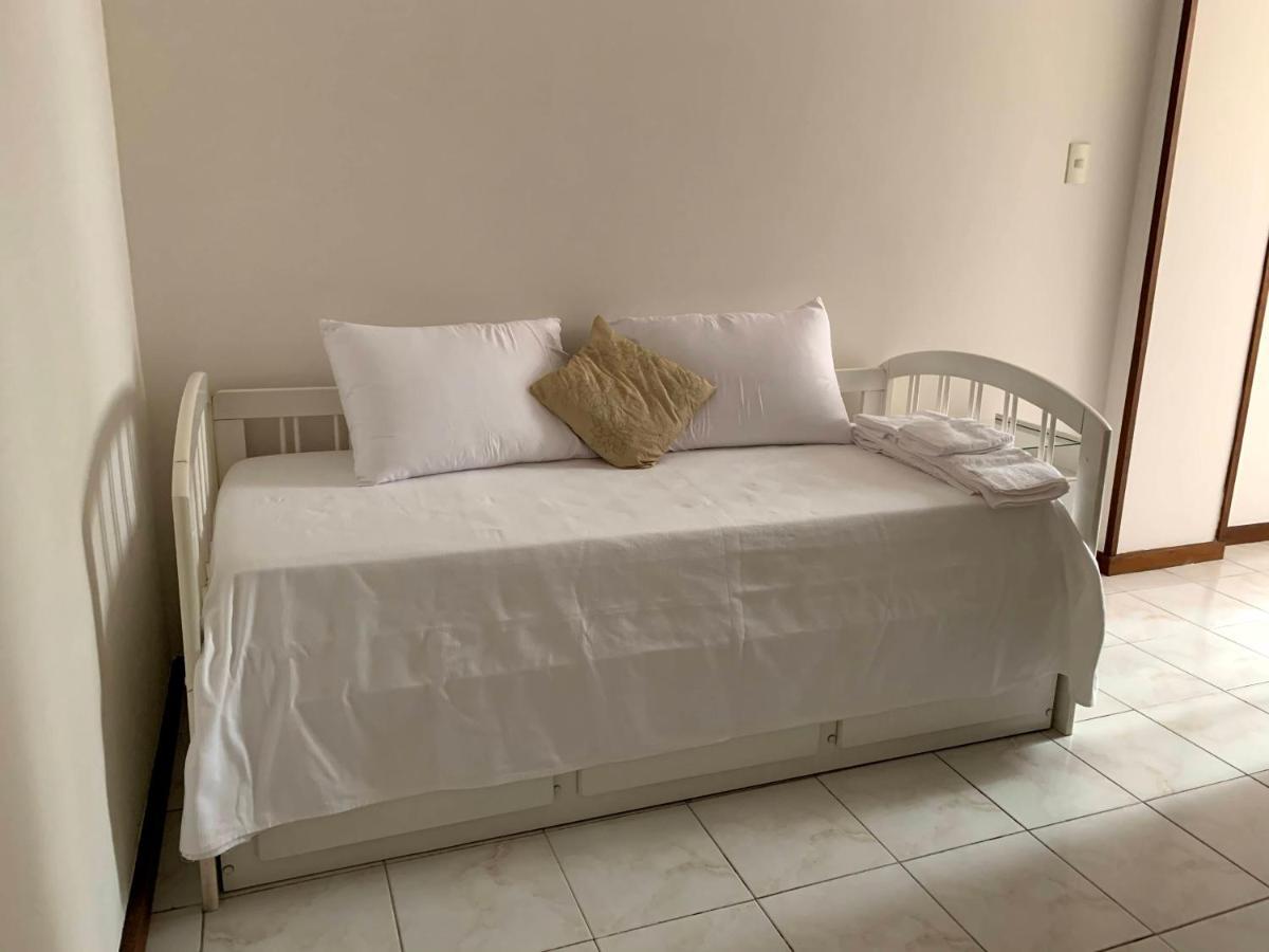 Apartamento Copacabana Perto Da Praia, Metro, Comercio E Wi-Fi Rapido! 리오데자네이루 외부 사진